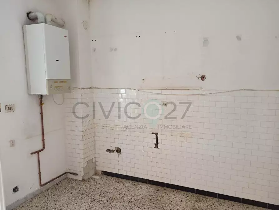 Immagine 14 di Appartamento in vendita  a Massa