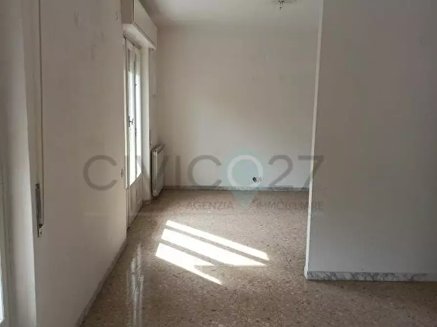 Immagine 18 di Appartamento in vendita  a Massa