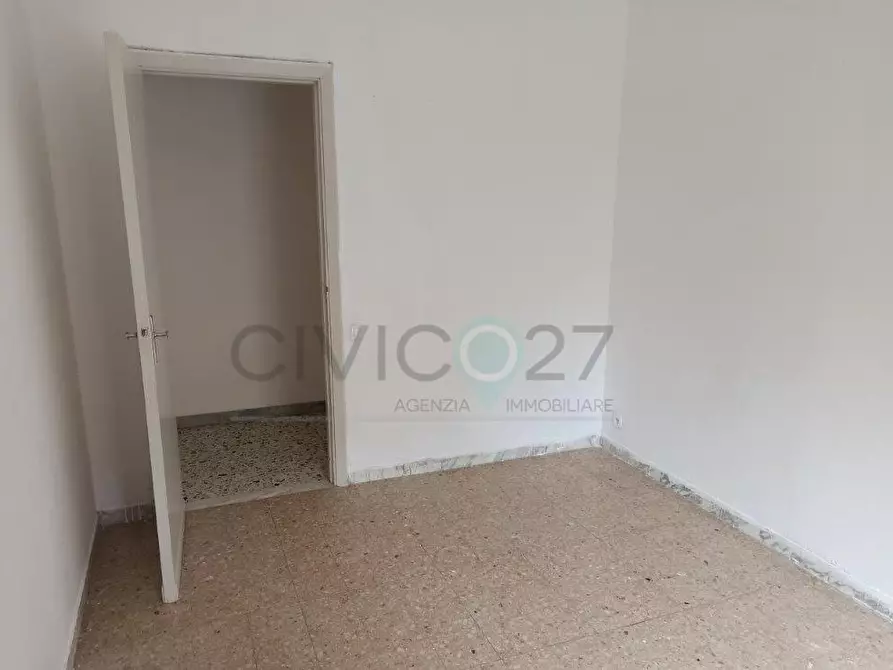 Immagine 10 di Appartamento in vendita  a Massa