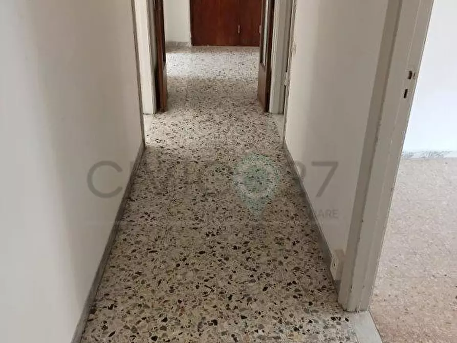 Immagine 6 di Appartamento in vendita  a Massa