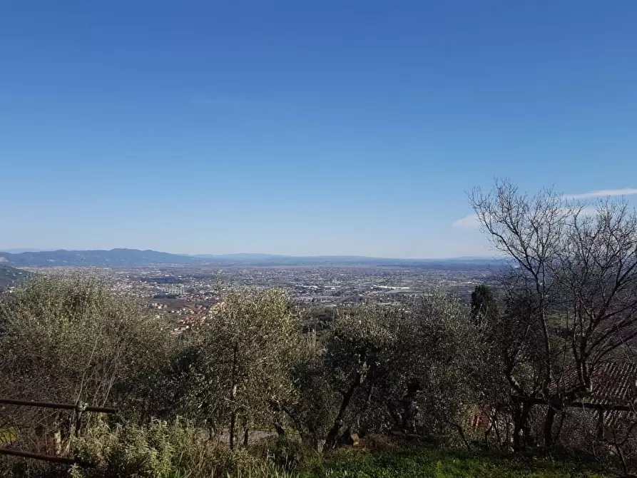 Immagine 22 di Rustico / casale in vendita  a Capannori