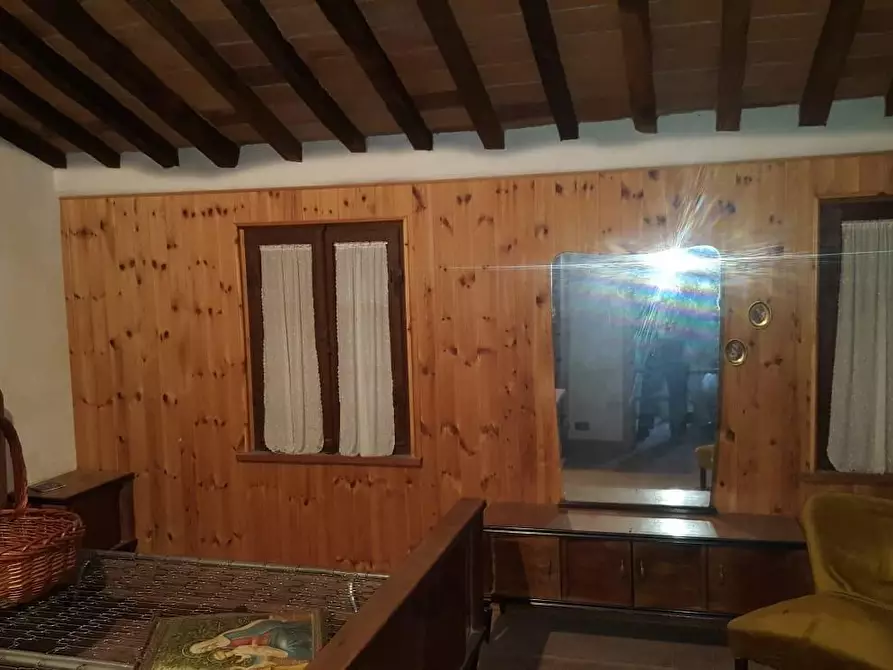 Immagine 3 di Rustico / casale in vendita  a Capannori
