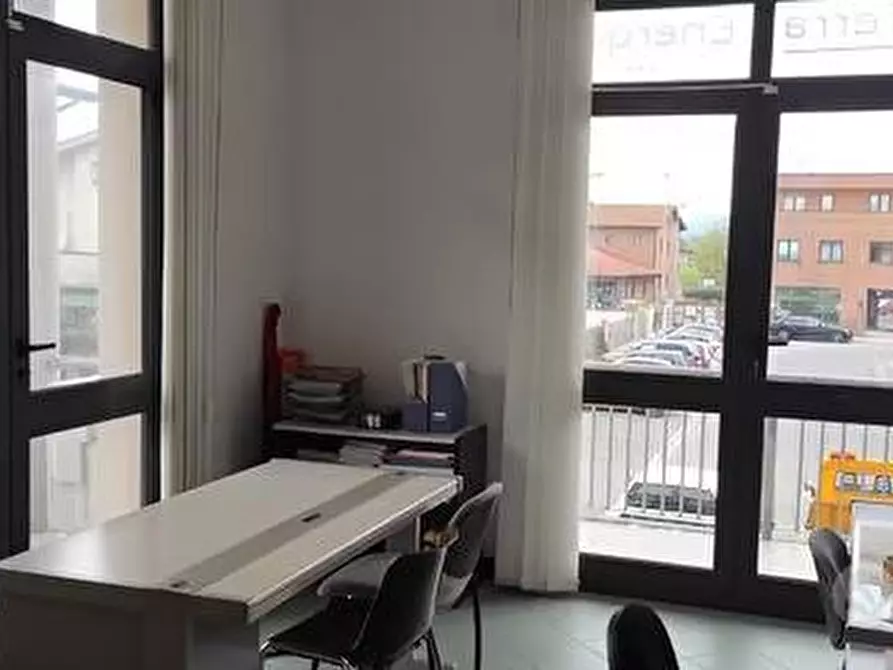 Immagine 4 di Ufficio in affitto  a San Giuliano Terme
