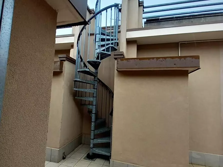 Immagine 2 di Mansarda in vendita  a Viareggio