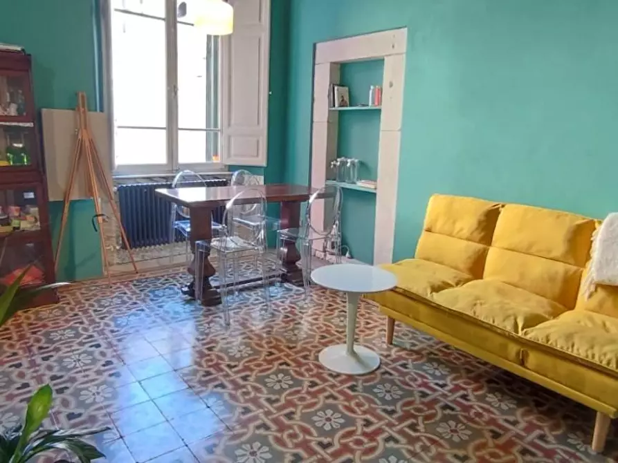 Immagine 7 di Appartamento in affitto  a Carrara