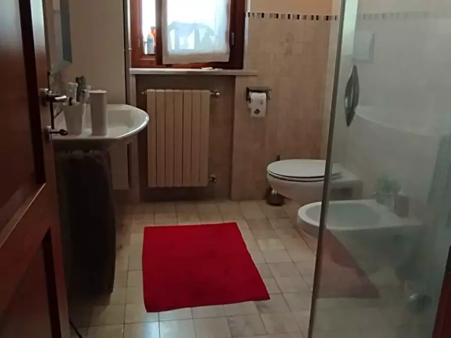 Immagine 18 di Appartamento in vendita  a Massa