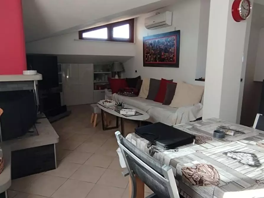 Immagine 9 di Appartamento in vendita  a Massa