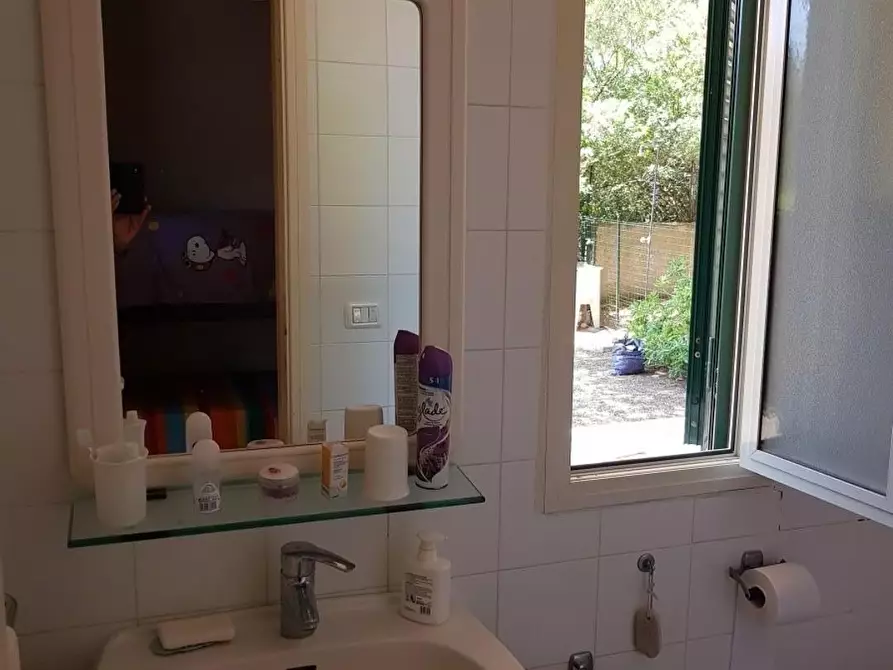 Immagine 4 di Appartamento in vendita  a Rio Marina