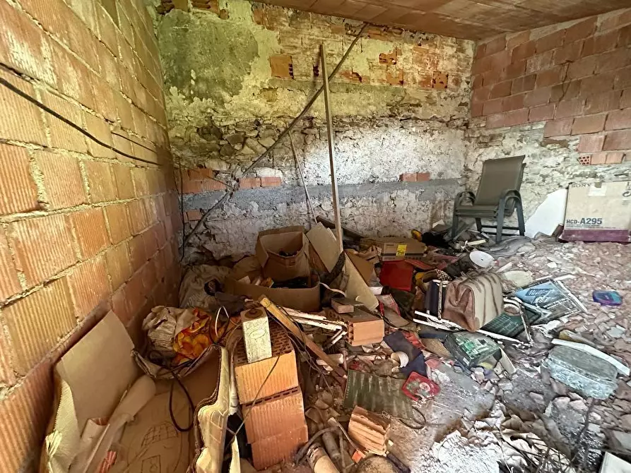 Immagine 27 di Casa semindipendente in vendita  a Fosdinovo