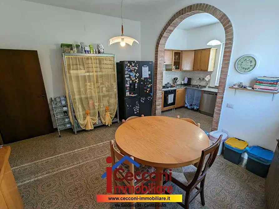 Immagine 11 di Appartamento in vendita  a Cerreto Guidi