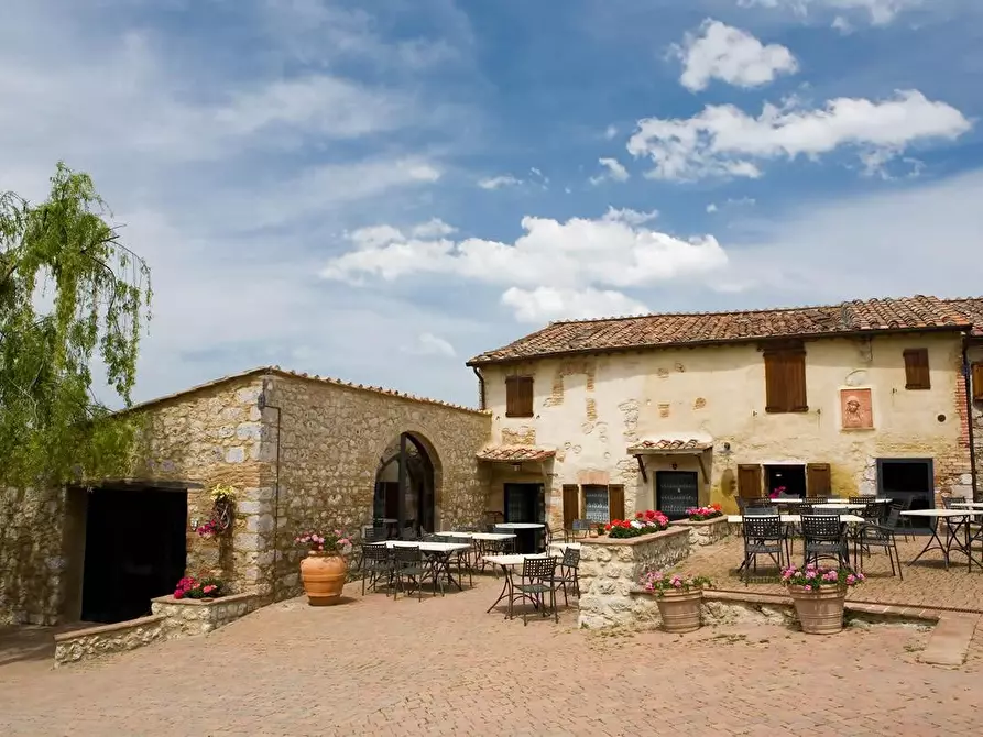 Immagine 6 di Immobile di prestigio in vendita  a Monteriggioni