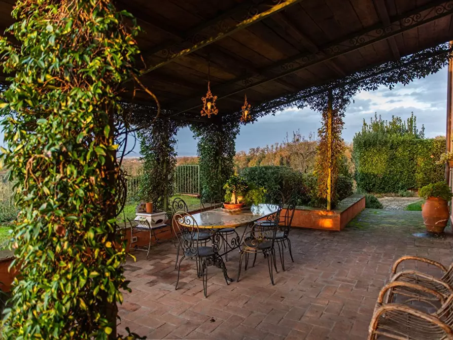 Immagine 34 di Rustico / casale in vendita  a Pisa