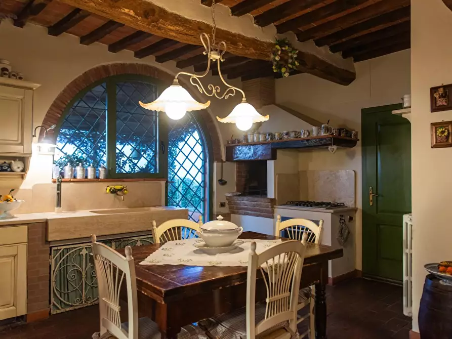 Immagine 23 di Rustico / casale in vendita  a Pisa