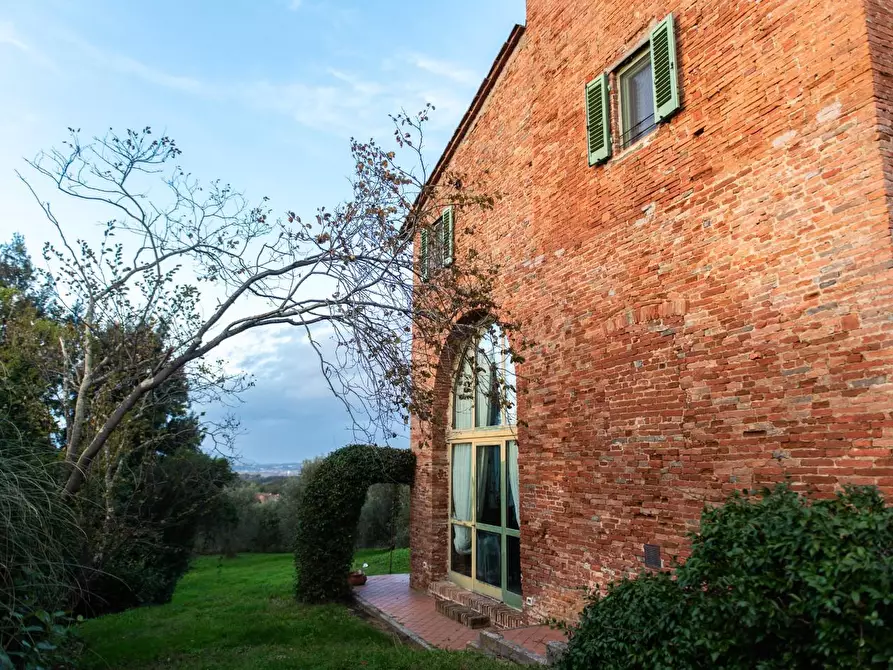 Immagine 26 di Rustico / casale in vendita  a Pisa