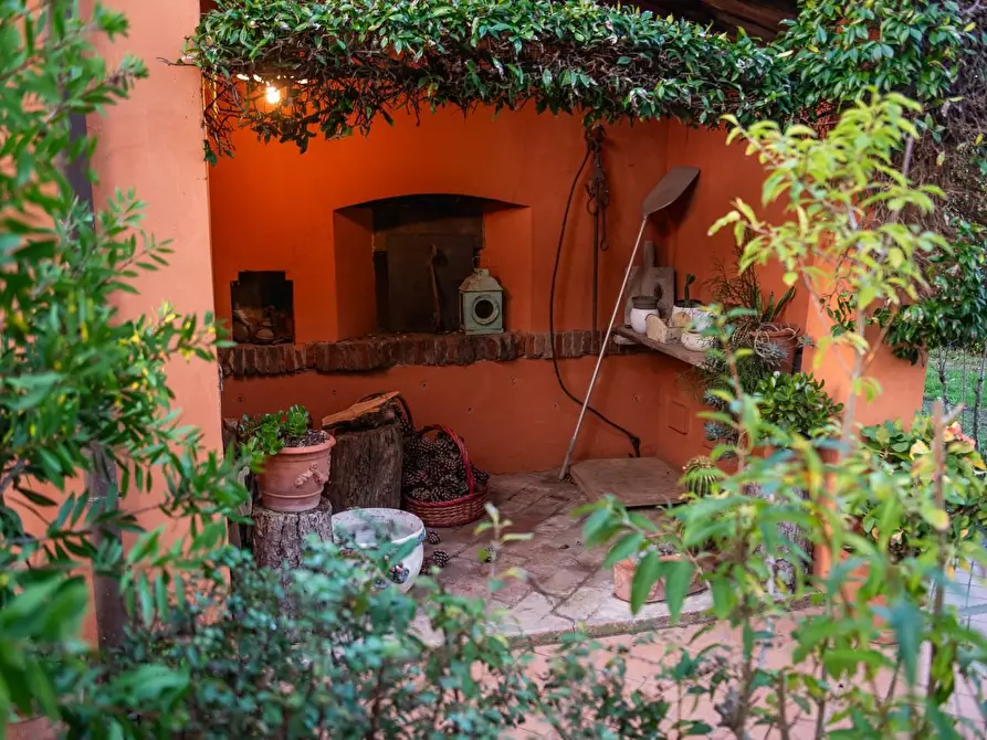 Immagine 37 di Rustico / casale in vendita  a Pisa