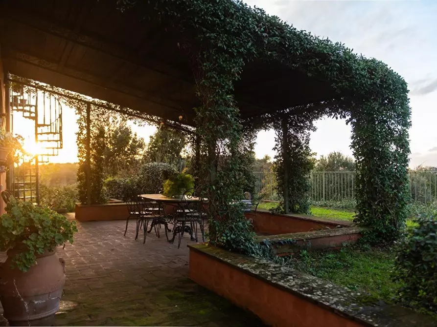 Immagine 32 di Rustico / casale in vendita  a Pisa