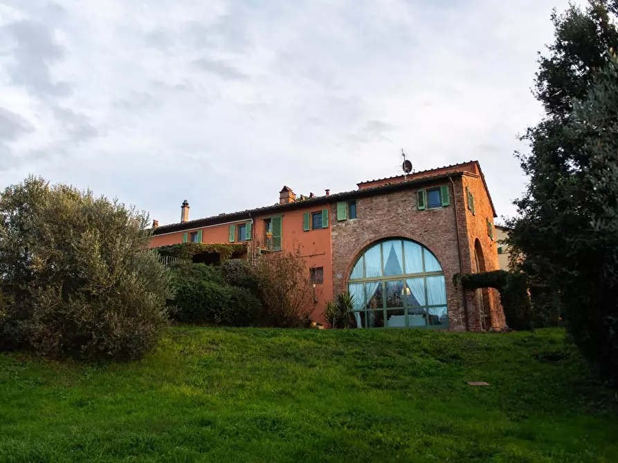 Immagine 29 di Rustico / casale in vendita  a Pisa