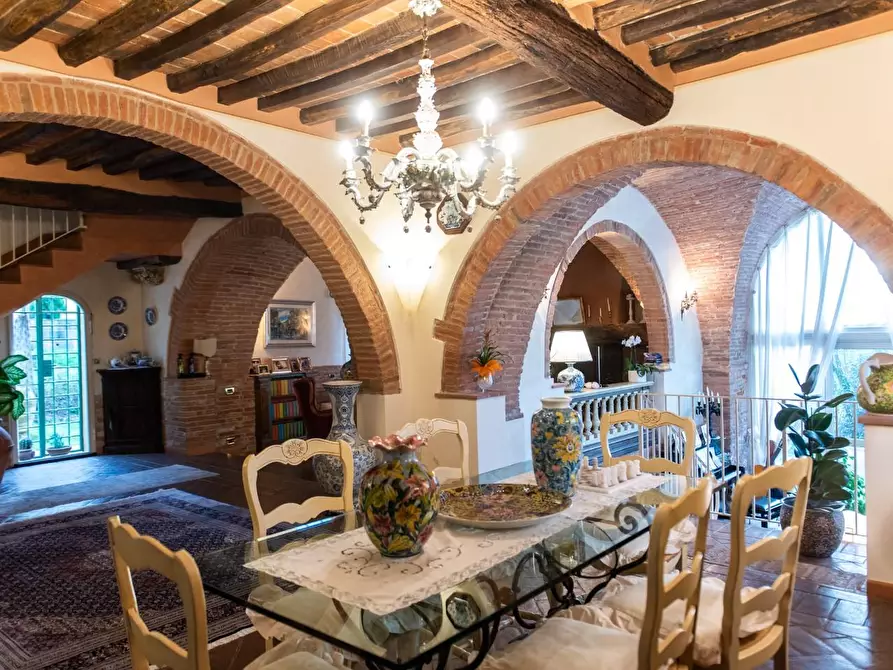 Immagine 5 di Rustico / casale in vendita  a Pisa