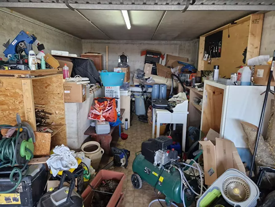 Immagine 17 di Appartamento in vendita  a Crespina Lorenzana