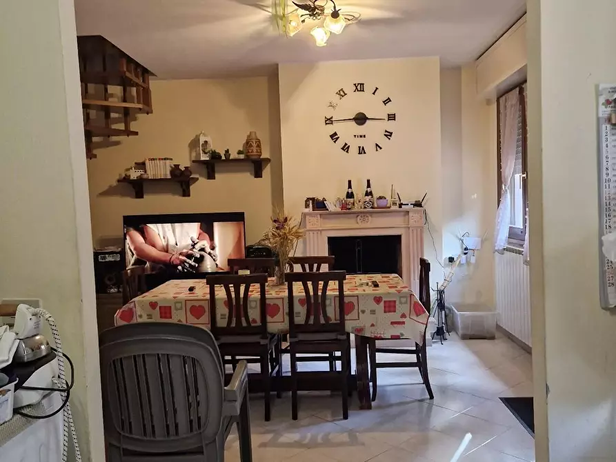 Immagine 4 di Appartamento in vendita  a Crespina Lorenzana