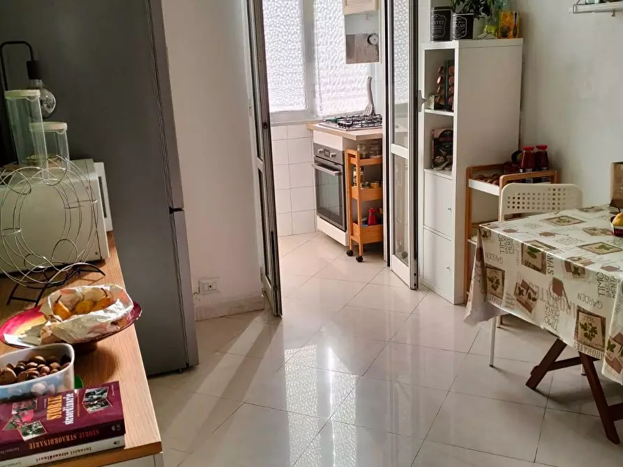 Immagine 11 di Appartamento in vendita  a Livorno