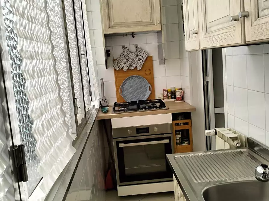 Immagine 13 di Appartamento in vendita  a Livorno