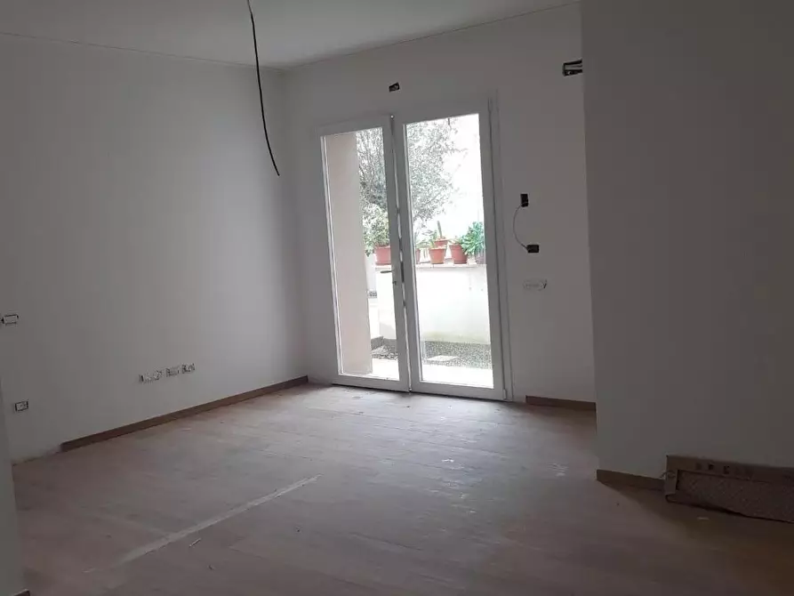 Immagine 7 di Appartamento in vendita  a Cascina