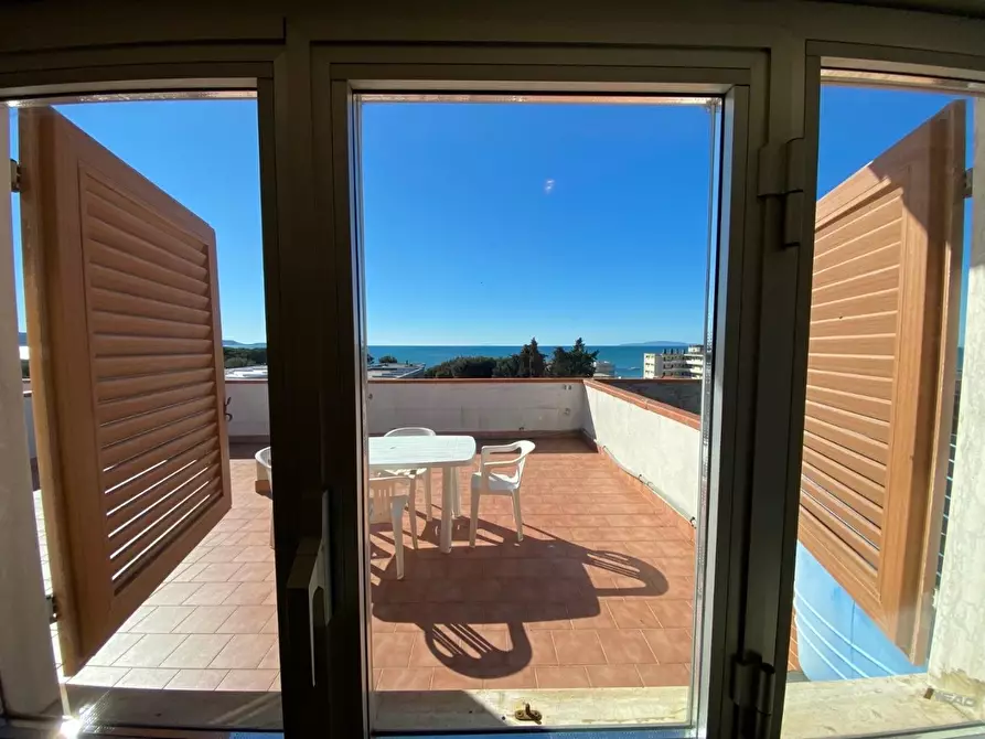 Immagine 15 di Mansarda in vendita  a Follonica