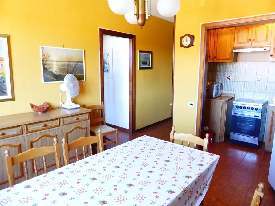 Immagine 10 di Mansarda in vendita  a Follonica