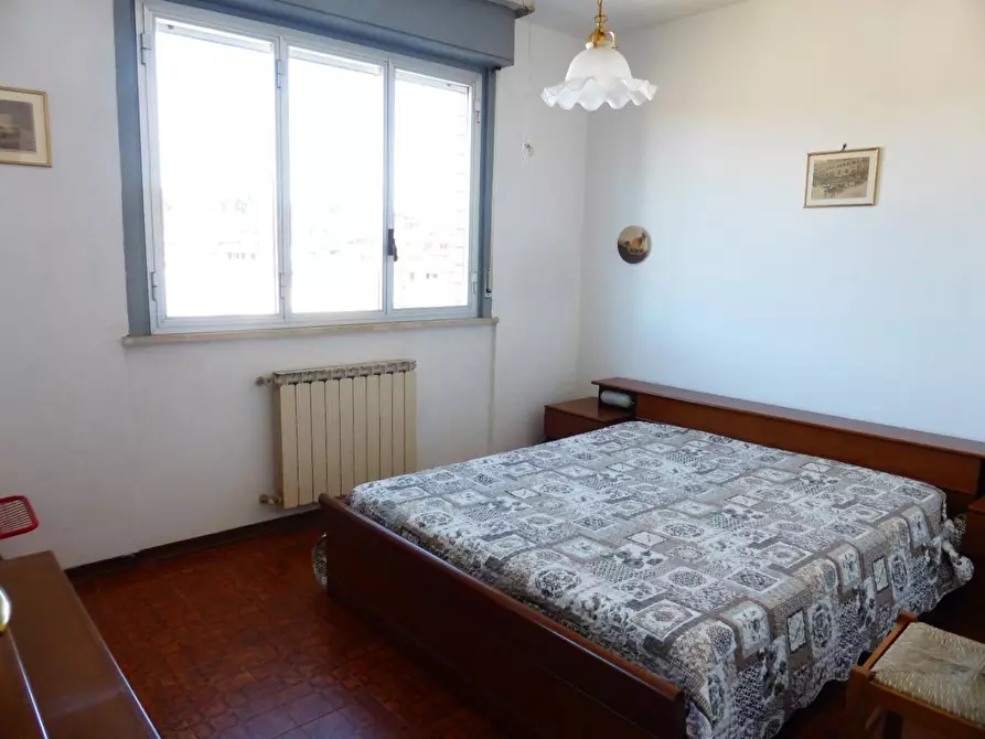 Immagine 9 di Mansarda in vendita  a Follonica