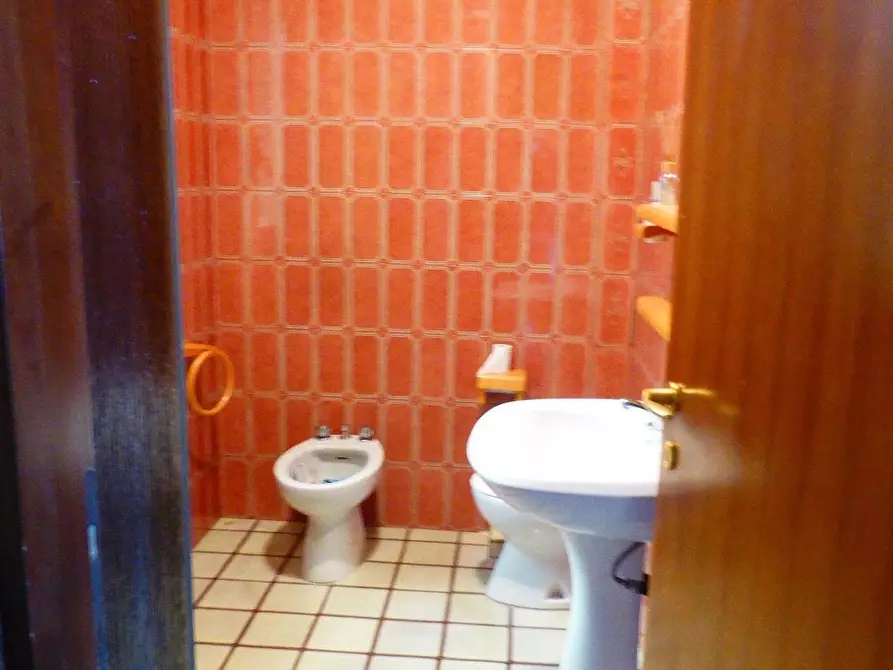 Immagine 23 di Mansarda in vendita  a Follonica