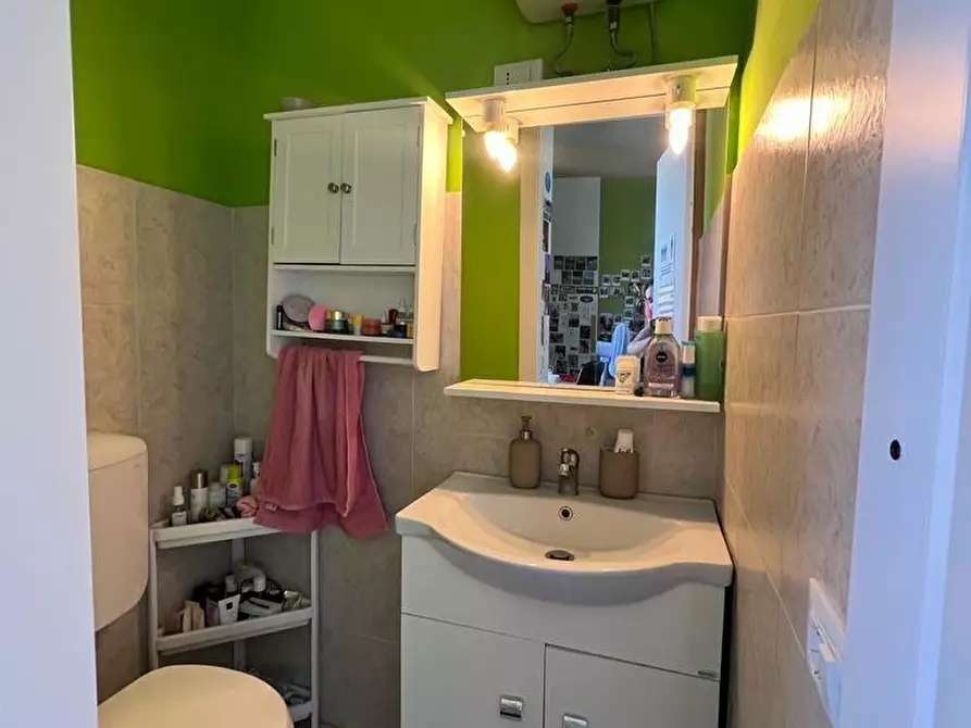 Immagine 42 di Terratetto in vendita  a Pisa