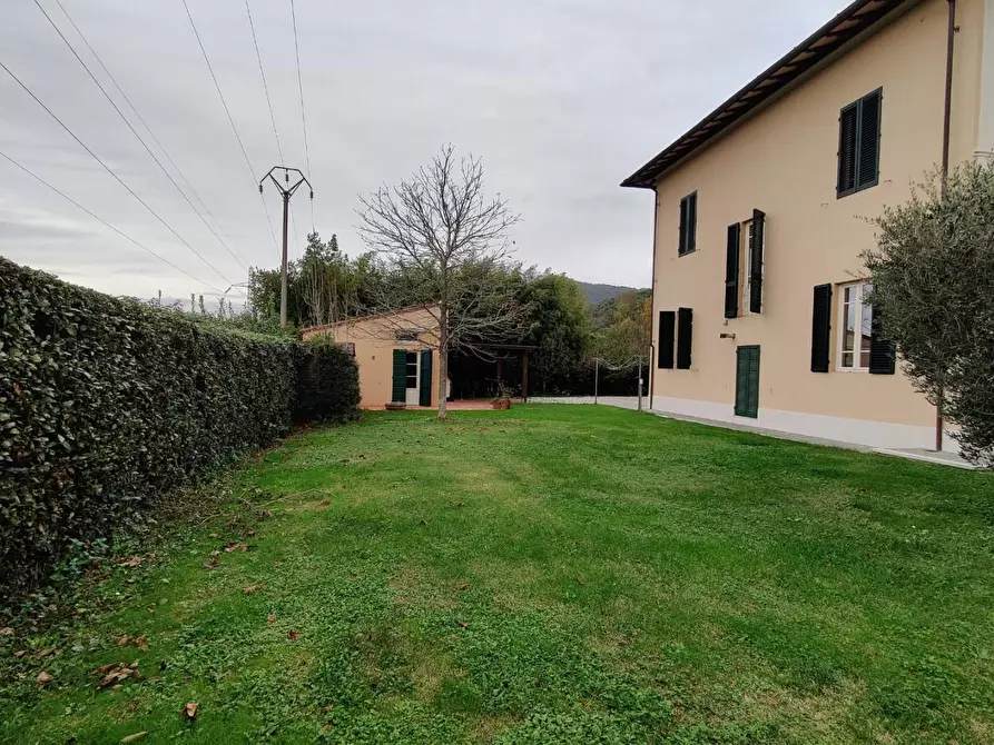 Immagine 34 di Villa in vendita  a San Giuliano Terme