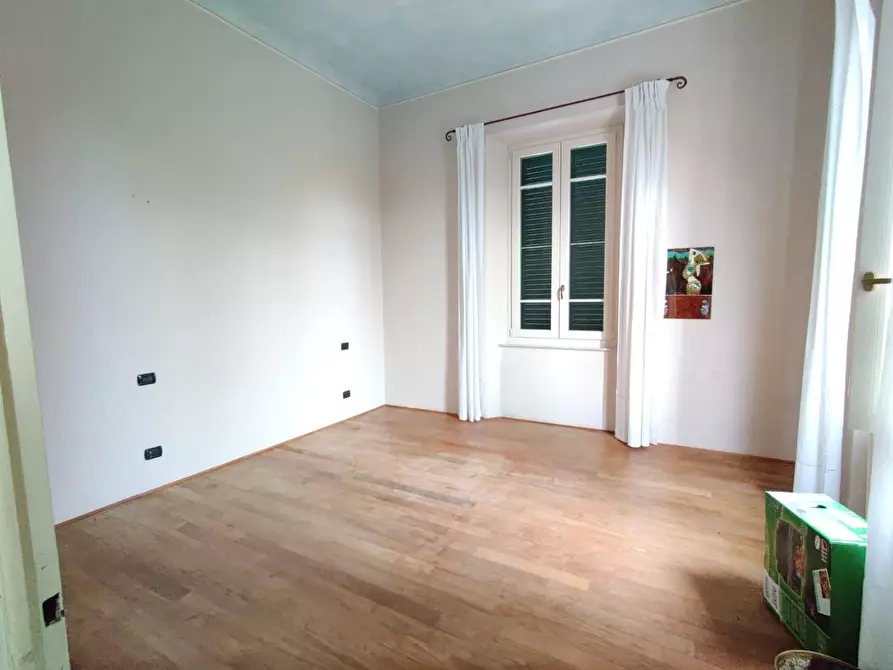 Immagine 19 di Villa in vendita  a San Giuliano Terme