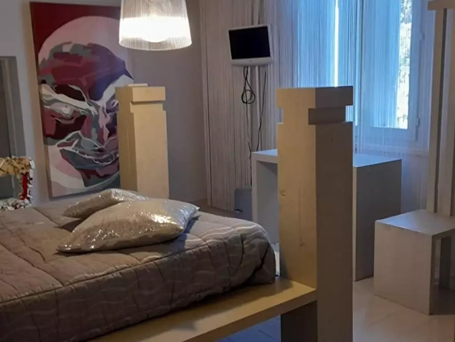 Immagine 31 di Villa in vendita  a San Miniato