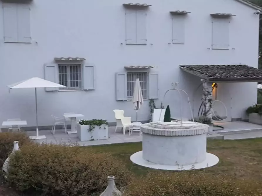 Immagine 9 di Villa in vendita  a San Miniato