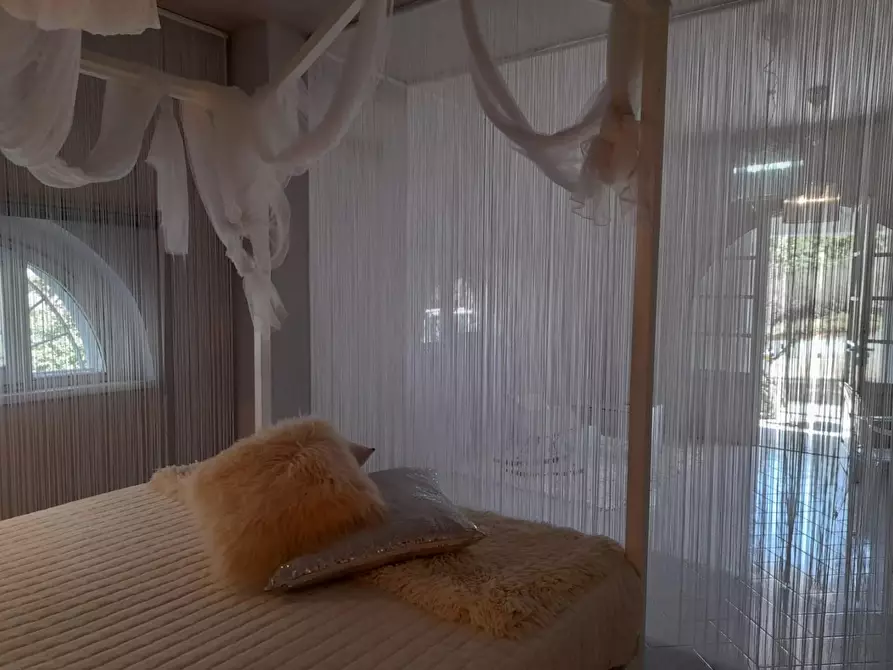 Immagine 7 di Villa in vendita  a San Miniato