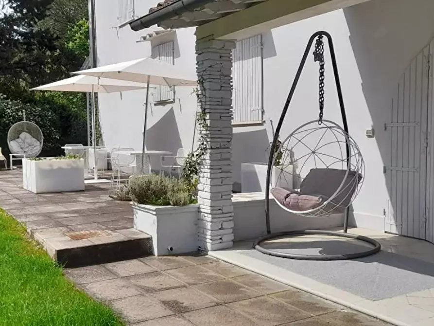 Immagine 10 di Villa in vendita  a San Miniato