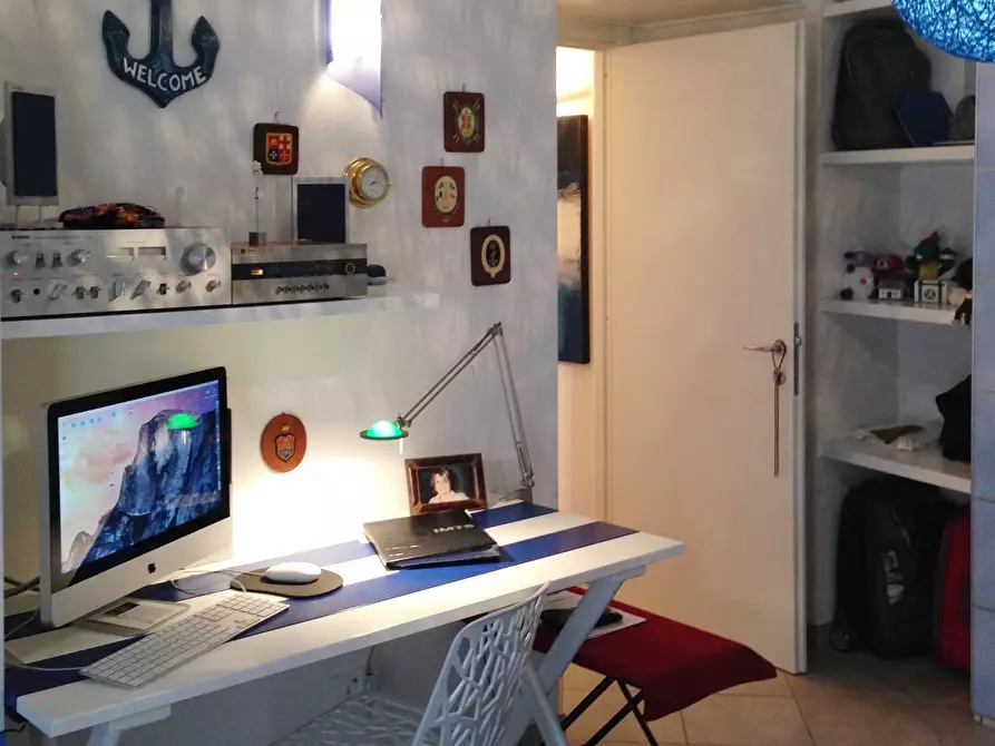 Immagine 4 di Appartamento in vendita  a Massa