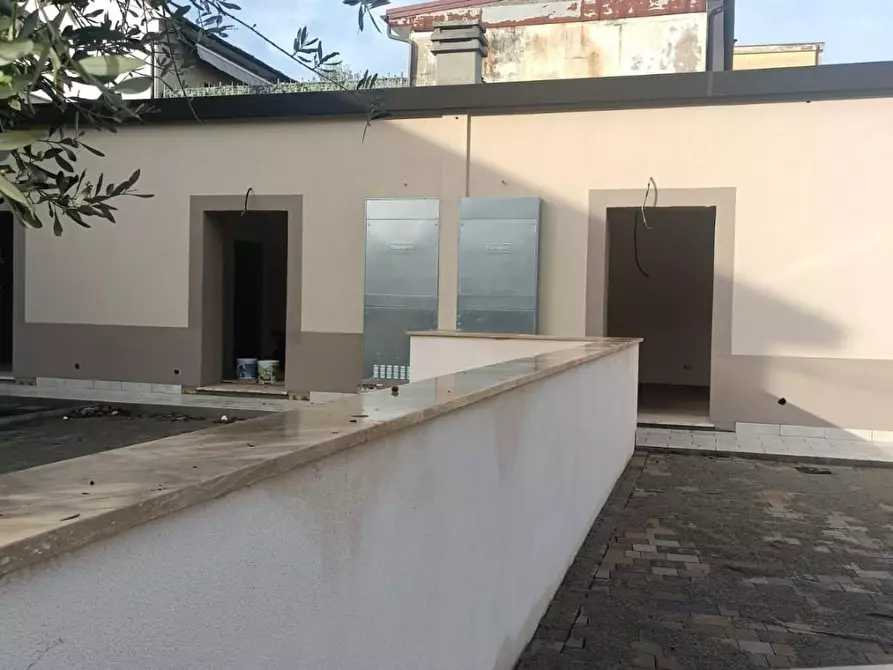 Immagine 4 di Appartamento in vendita  a Cascina