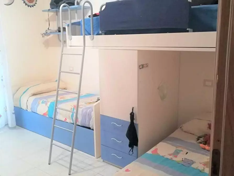 Immagine 23 di Appartamento in vendita  a Massa