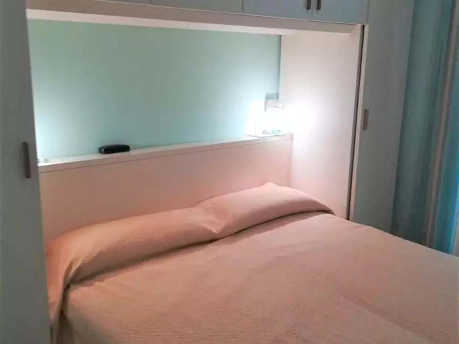 Immagine 8 di Appartamento in vendita  a Massa