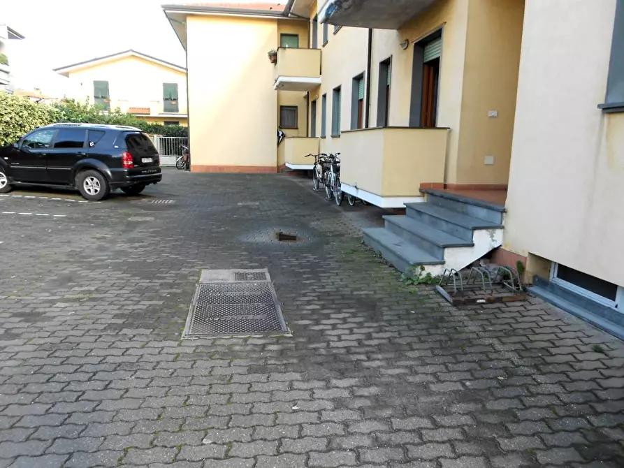 Immagine 32 di Appartamento in vendita  a Massa