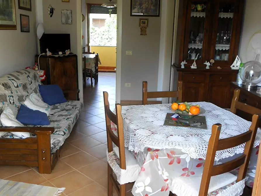 Immagine 16 di Appartamento in vendita  a Massa