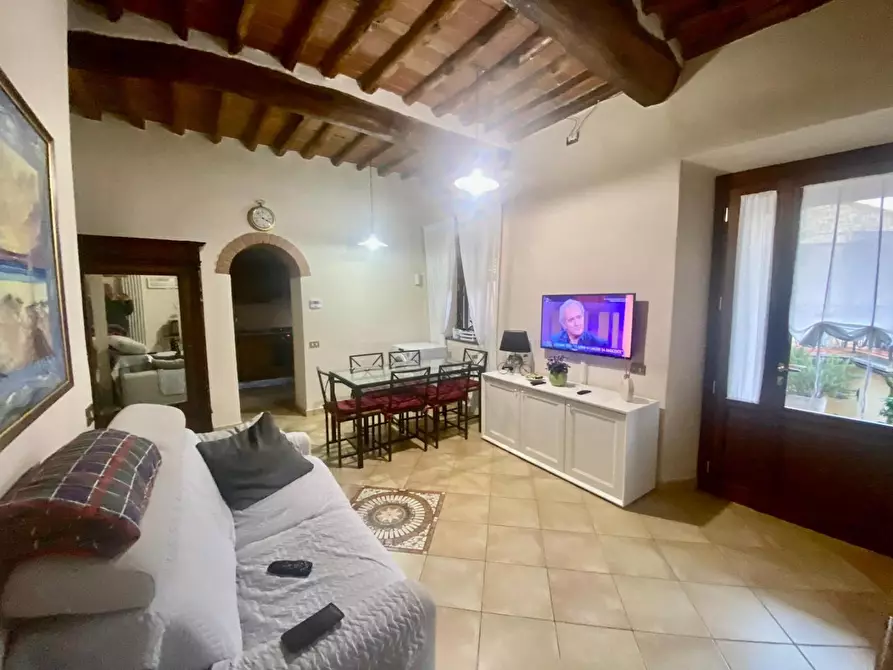 Immagine 4 di Terratetto in vendita  a Lucca