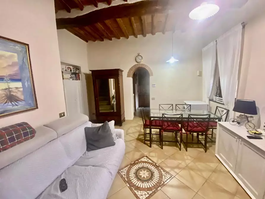 Immagine 3 di Terratetto in vendita  a Lucca