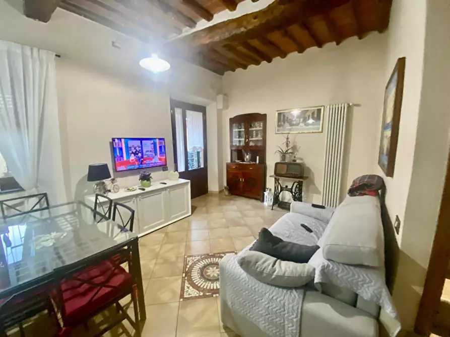 Immagine 9 di Terratetto in vendita  a Lucca