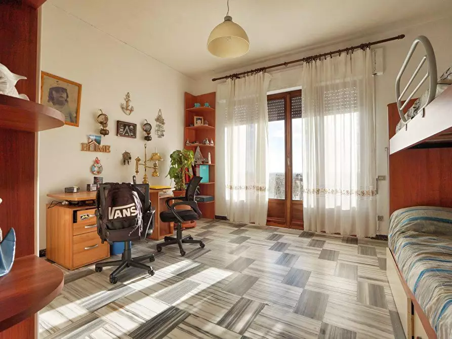 Immagine 21 di Appartamento in vendita  a Massa