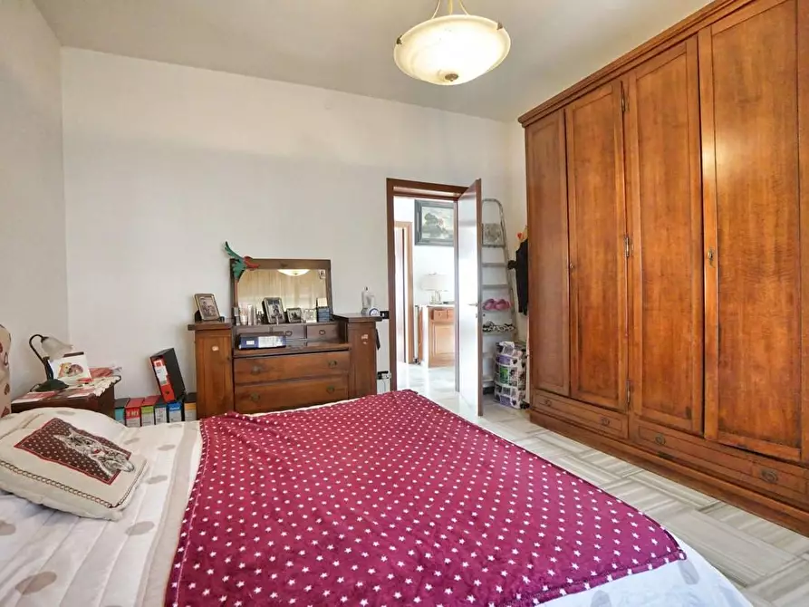 Immagine 20 di Appartamento in vendita  a Massa