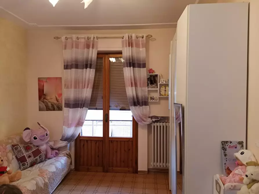 Immagine 18 di Appartamento in vendita  a Poggibonsi